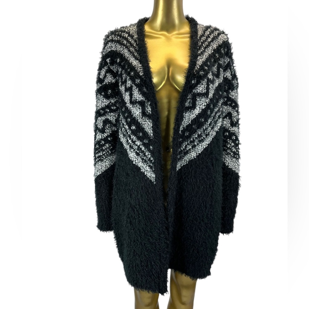 Urban Outfitters Ecote Cabin Fever Cardigan Black White Open Fuzzy Sweater Med